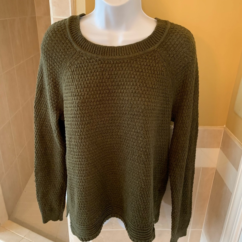 Old Navy Green Knit Sweater